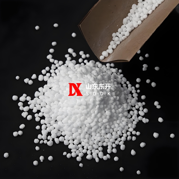 Urea pneumatic conveying